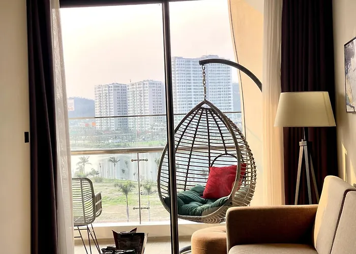 Citadines Marina Hạ Long